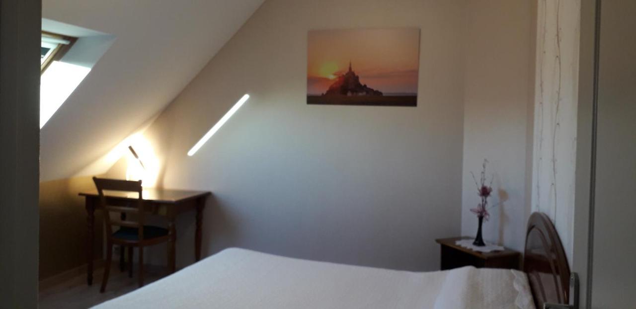 B&B La Rive - Le Mont Saint Michel Ardevon Exteriör bild