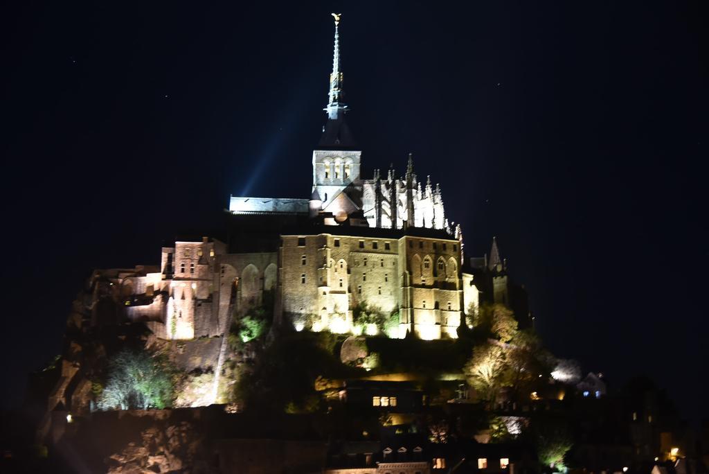 B&B La Rive - Le Mont Saint Michel Ardevon Exteriör bild